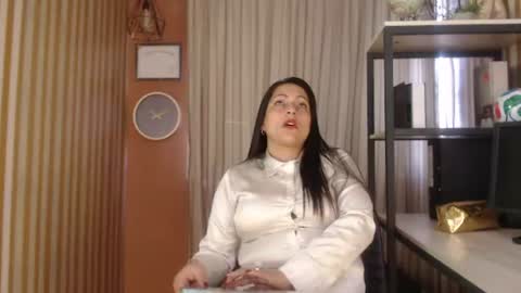 skarlettbarnes online show from 06-20-26, 12:19