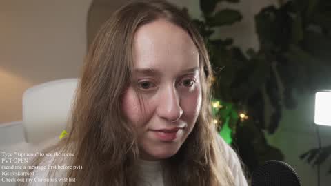 Snapshot of skarpio17 chatting on 12-18-24, 02:53 Im Scarlett ONLINE 5pm-10pm NYC time online show from 12-18-24, 02:53
