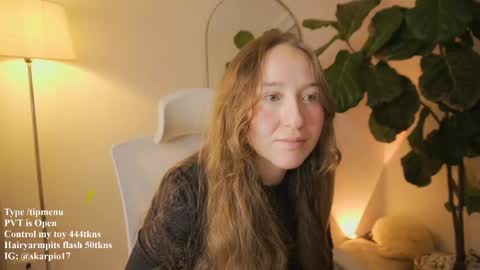 Im Scarlett  ONLINE  5pm-10pm NYC time  online show from 04-20-26, 10:29