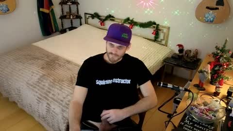 skatejocke online show from 12-17-25, 05:19