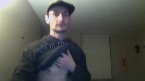 Snapshot of skater_v2 chatting on 03-01-25, 09:40 Christopher online show from 03-01-25, 09:40