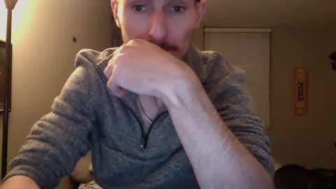 Snapshot of skater_v2 chatting on 09-20-25, 10:27 Christopher online show from 09-20-25, 10:27