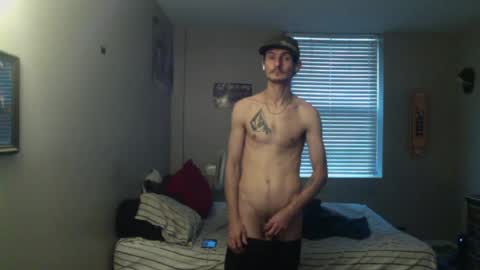 Snapshot of skaterpunk_1992 chatting on 06-18-26, 10:19 skaterpunk_1992 online show from 06-18-26, 10:19