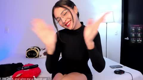 Snapshot of skeeter_cb chatting on 02-19-25, 07:05 Skeete CHRISTMAS SHOW THIS DECEMBER 24 CHECK OUT MY AMAZON LIST AND MAKE ME HAPPY online show from 02-19-25, 07:05