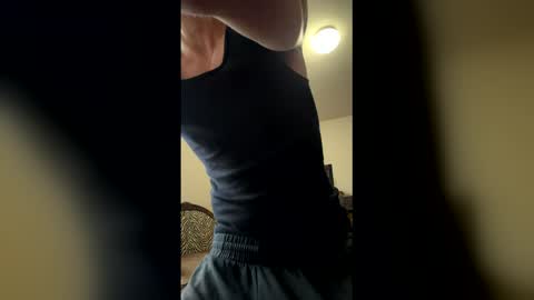 Snapshot of skeettlez chatting on 05-17-26, 12:56 Skeetz420 online show from 05-17-26, 12:56
