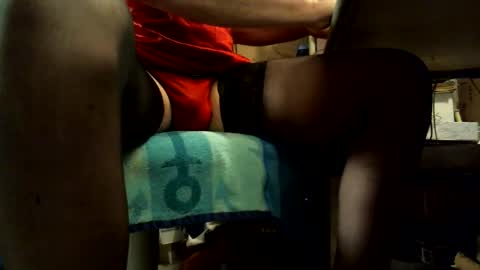 Snapshot of skersnylon chatting on 12-04-25, 07:33 skersnylon online show from 12-04-25, 07:33