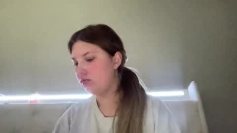 Snapshot of skiimaskabby chatting on 12-16-25, 02:55 skiimaskabby online show from 12-16-25, 02:55