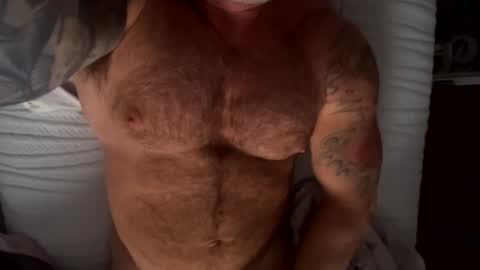 Snapshot of skimaskedbeef chatting on 12-09-24, 10:22 BEEF online show from 12-09-24, 10:22