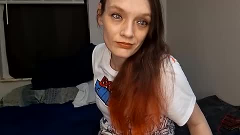 Skiniminitits online show from 03-22-26, 04:27