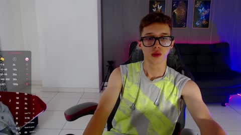 skinny_bigcock20 online show from 03-27-26, 08:52