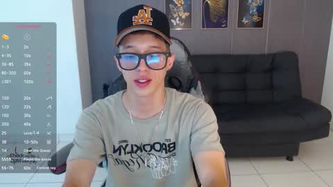 Snapshot of skinny_bigcock20 chatting on 04-23-26, 09:06 skinny_bigcock20 online show from 04-23-26, 09:06