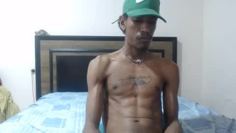 Snapshot of skinny_long_cock chatting on 12-20-25, 06:20 Albert online show from 12-20-25, 06:20