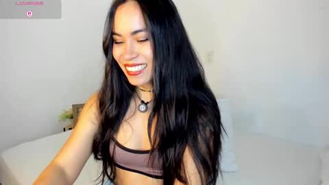 Snapshot of skinny_loren chatting on 02-17-26, 03:14 Loren Moreno online show from 02-17-26, 03:14