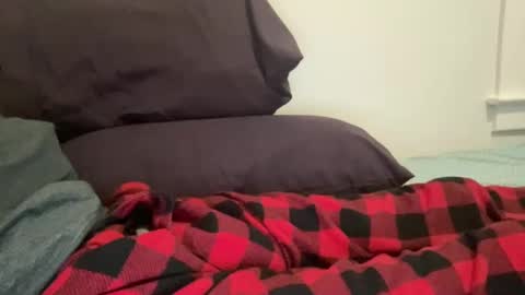 skinnyandweird online show from 10-05-25, 09:24