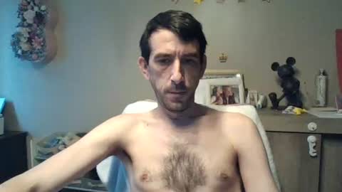 SkinnyBigCock2 online show from 06-14-26, 04:36