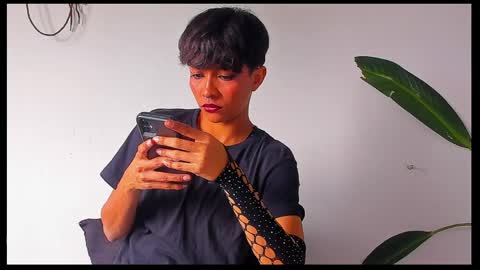 Snapshot of skinnybody_ chatting on 04-09-26, 04:56 skinnybody_ online show from 04-09-26, 04:56