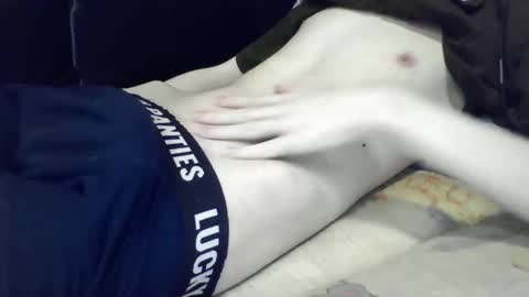 skinnycuteb0y online show from 05-31-26, 03:15