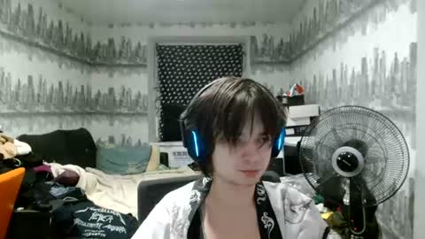 skinnycuteb0y online show from 07-28-26, 01:12