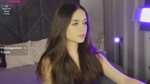 Ellie online show from 05-09-26, 07:52