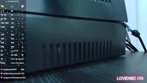 Karla  online show from 01-08-25, 06:09