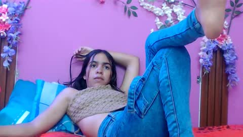 Snapshot of skinnysofia18 chatting on 09-16-25, 12:50 sofia online show from 09-16-25, 12:50