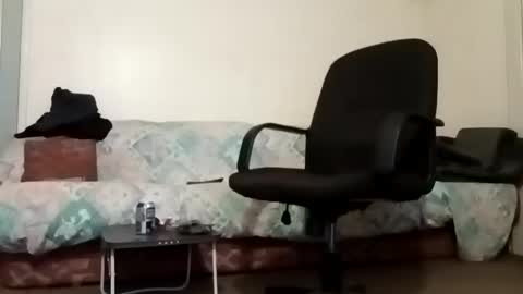 Snapshot of skip1975 chatting on 03-16-26, 06:06 skip1975 online show from 03-16-26, 06:06