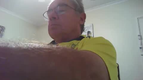 Snapshot of skipper1970 chatting on 03-02-26, 03:20 Skipper1970 online show from 03-02-26, 03:20