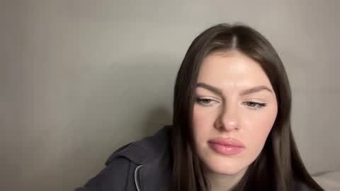 skirenna online show from 01-09-26, 04:10