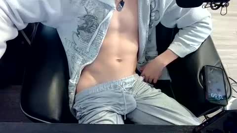 skrogdog online show from 05-11-26, 04:59