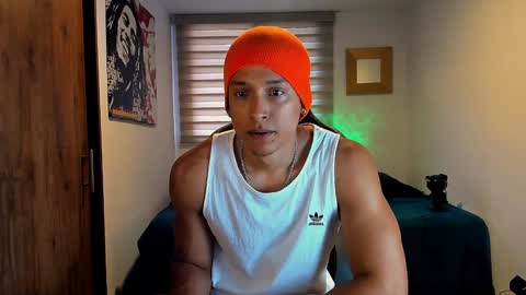 Snapshot of skull_prospect chatting on 01-26-25, 02:41 Liam Vokov online show from 01-26-25, 02:41