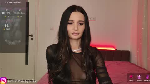 Eliza online show from 02-06-26, 11:19