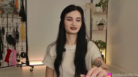 Eliza online show from 03-20-26, 10:58