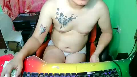 Snapshot of sky1441 chatting on 11-04-25, 05:50 sky1441 online show from 11-04-25, 05:50