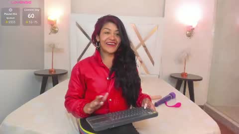 Snapshot of sky_collins_ chatting on 07-07-26, 07:51 Sky online show from 07-07-26, 07:51