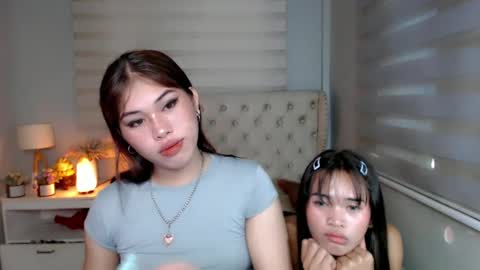 Snapshot of sky_fox_sweetxx chatting on 02-06-25, 07:56 online show from 02-06-25, 07:56