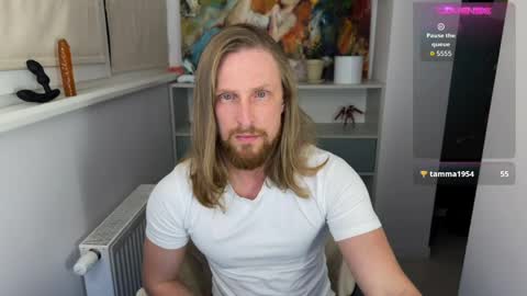 Snapshot of sky_guy25 chatting on 05-16-26, 07:56 sky_guy25 online show from 05-16-26, 07:56