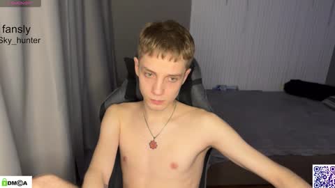 Snapshot of sky_hunter chatting on 11-16-25, 10:59 sky_hunter online show from 11-16-25, 10:59