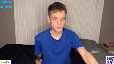 Snapshot of sky_hunter chatting on 11-25-25, 02:50 sky_hunter online show from 11-25-25, 02:50