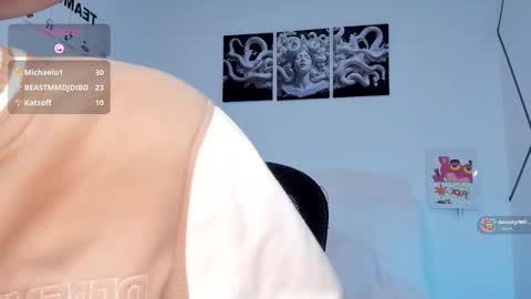 Daniel online show from 11-29-25, 09:23