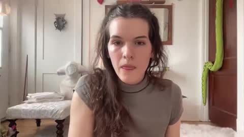 Snapshot of sky_lounge chatting on 04-16-26, 08:20 sky lounge online show from 04-16-26, 08:20