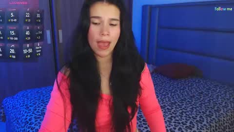 Snapshot of sky_lover_ chatting on 01-24-25, 09:28 Sky online show from 01-24-25, 09:28