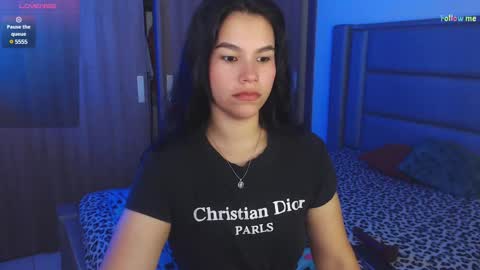 Snapshot of sky_lover_ chatting on 02-17-25, 10:40 Sky online show from 02-17-25, 10:40