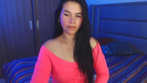 Snapshot of sky_lover_ chatting on 03-02-25, 09:42 Sky online show from 03-02-25, 09:42