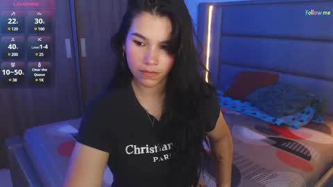 Snapshot of sky_lover_ chatting on 03-12-25, 09:23 Sky online show from 03-12-25, 09:23