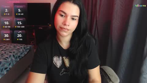 Snapshot of sky_lover_ chatting on 09-10-25, 09:09 Sky online show from 09-10-25, 09:09