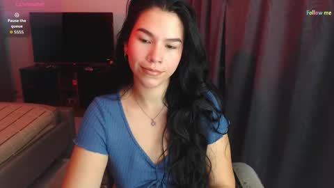 Snapshot of sky_lover_ chatting on 09-11-25, 09:31 Sky online show from 09-11-25, 09:31