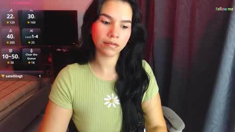 Snapshot of sky_lover_ chatting on 09-17-25, 10:06 Sky online show from 09-17-25, 10:06