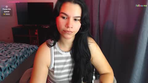 Snapshot of sky_lover_ chatting on 09-23-25, 10:40 Sky online show from 09-23-25, 10:40