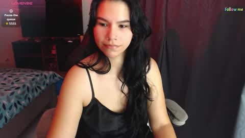 Snapshot of sky_lover_ chatting on 09-24-25, 10:07 Sky online show from 09-24-25, 10:07