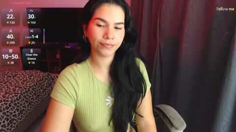 Snapshot of sky_lover_ chatting on 10-02-25, 09:38 Sky online show from 10-02-25, 09:38